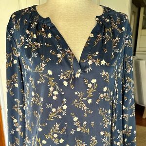 41 Hawthorn Navy Floral Blouse